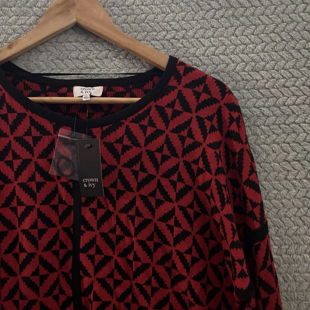 Crown & Ivy Women's XL Red Black Geometric Starburst Pullover Sweater Preppy